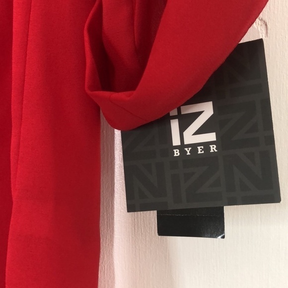 NWT IZ BYER RED BLOUSE SIZE XS - Picture 3 of 4